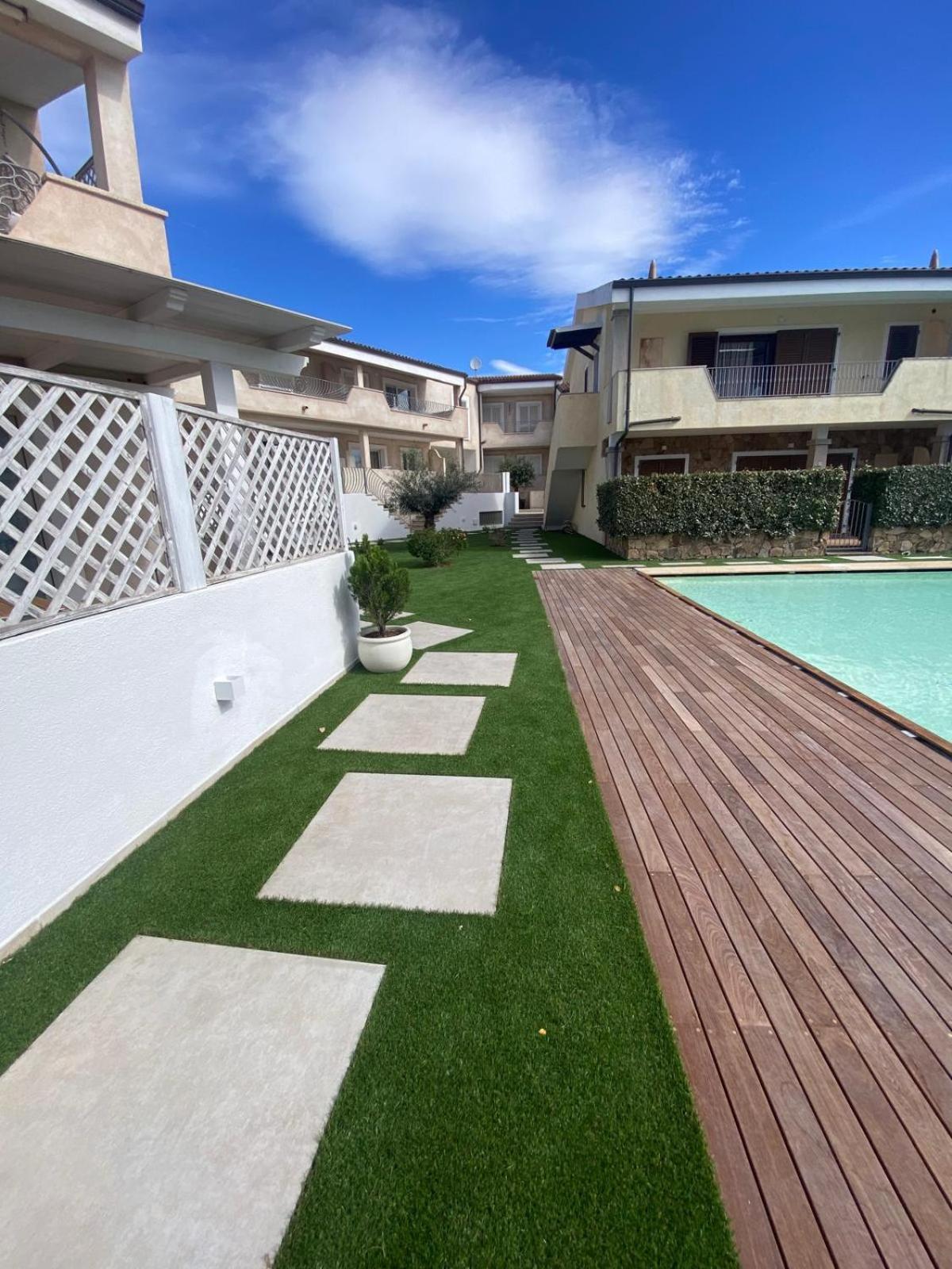 Le Perle Villa Palau Buitenkant foto